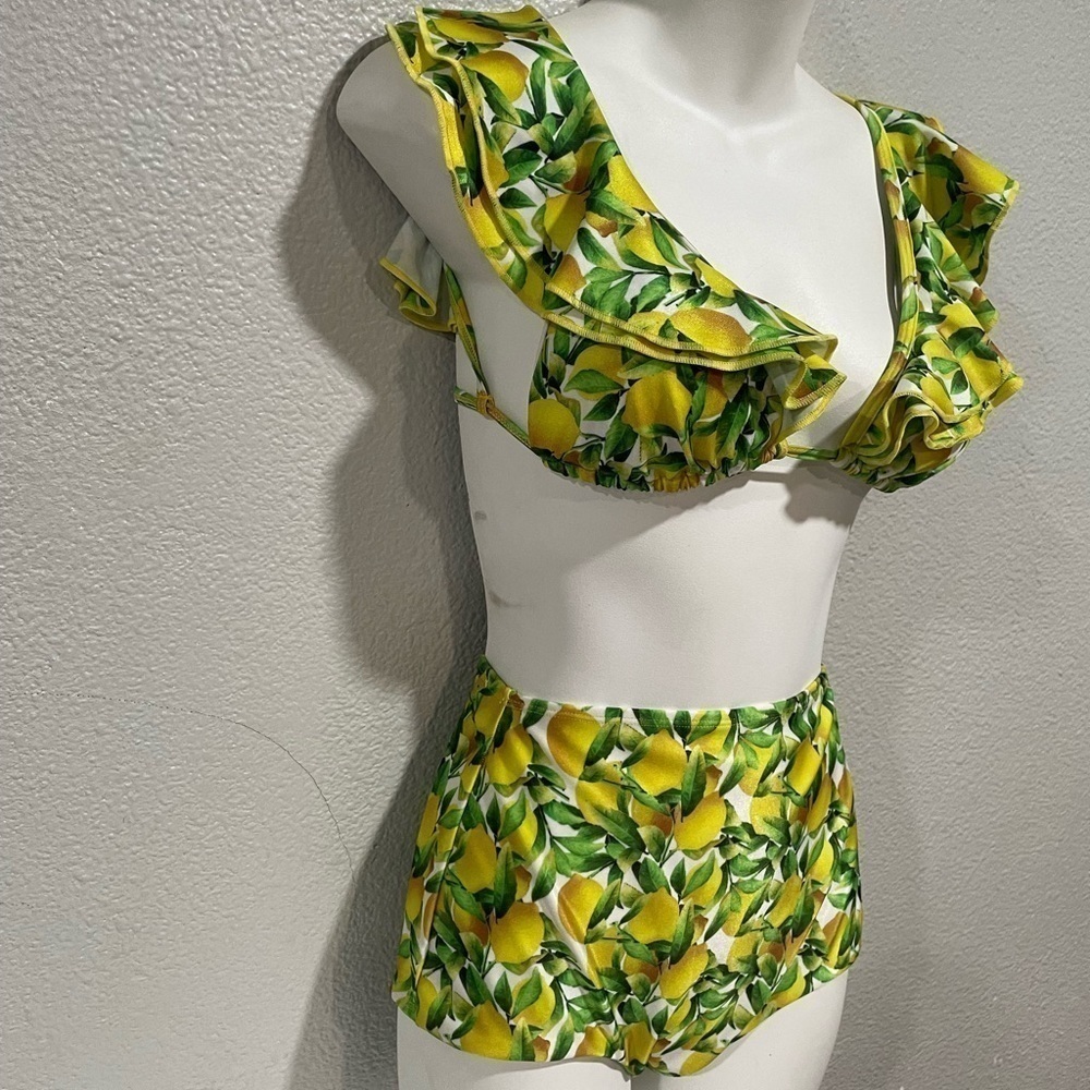 Lina Medina Vintage Lemon Print Ruffled Bikini Set Size Medium — image 5 of 8